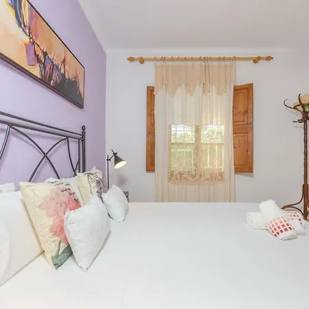 Villa Santa Eulalia Petit