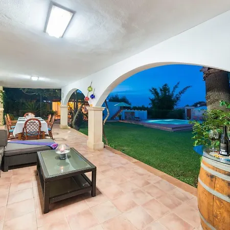 Santa Eulalia Petit Santa Margarita (Mallorca)