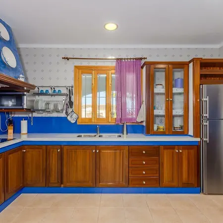 Villa Santa Eulalia Petit
