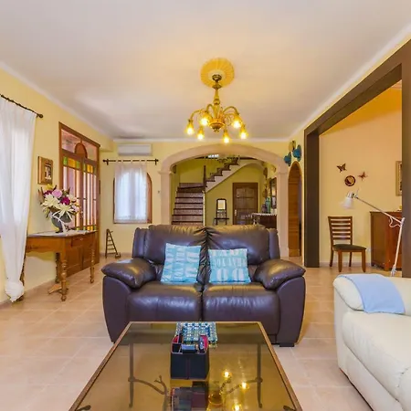 Santa Eulalia Petit *